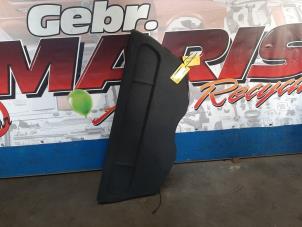 Gebruikte Hoedenplank Nissan Leaf (ZE0) Leaf Prijs € 75,00 Margeregeling aangeboden door Autosloopbedrijf gebr. Maris