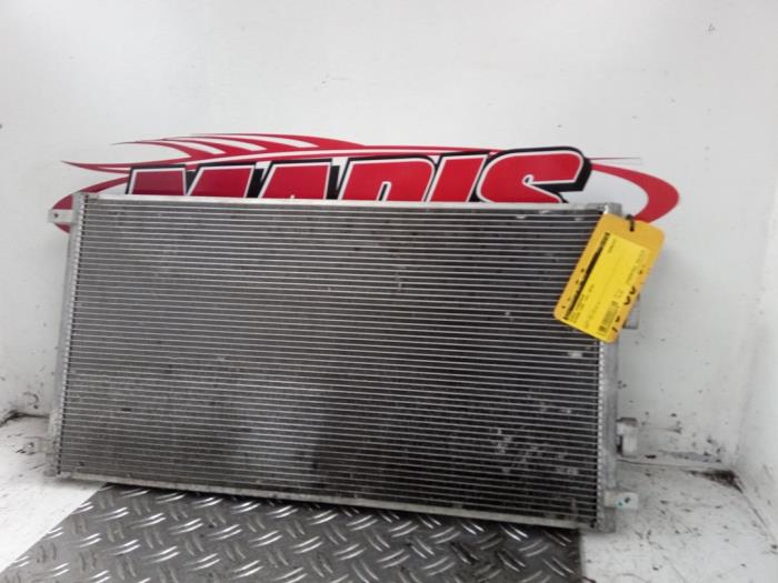 Gebruikte Airco Condensor Nissan Leaf (ZE0) Leaf Prijs € 75,00 Margeregeling aangeboden door Autosloopbedrijf gebr. Maris