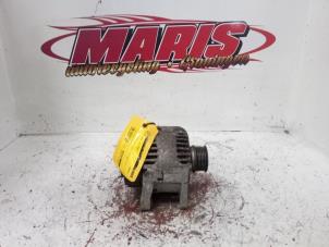 Gebruikte Dynamo Dacia Logan MCV (KS) 1.6 16V Prijs € 35,00 Margeregeling aangeboden door Autosloopbedrijf gebr. Maris