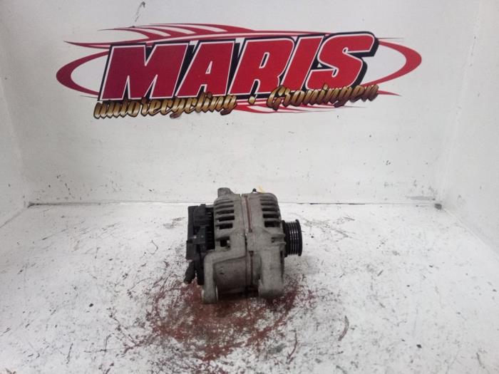 Gebruikte Dynamo Opel Meriva (A) 1.8 16V Prijs € 25,00 Margeregeling aangeboden door Autosloopbedrijf gebr. Maris