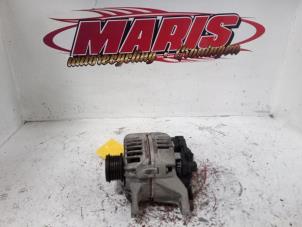 Gebruikte Dynamo Volkswagen Passat (3B2) 2.3 VR5 Prijs € 40,00 Margeregeling aangeboden door Autosloopbedrijf gebr. Maris