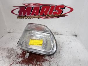 Gebruikte Koplamp rechts Opel Agila (A) 1.2 16V Prijs € 25,00 Margeregeling aangeboden door Autosloopbedrijf gebr. Maris