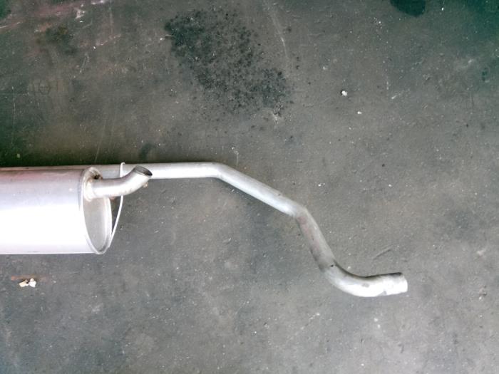Gebruikte Uitlaat (compleet) Fiat Grande Punto (199) 1.4 Prijs € 45,00 Margeregeling aangeboden door Autosloopbedrijf gebr. Maris