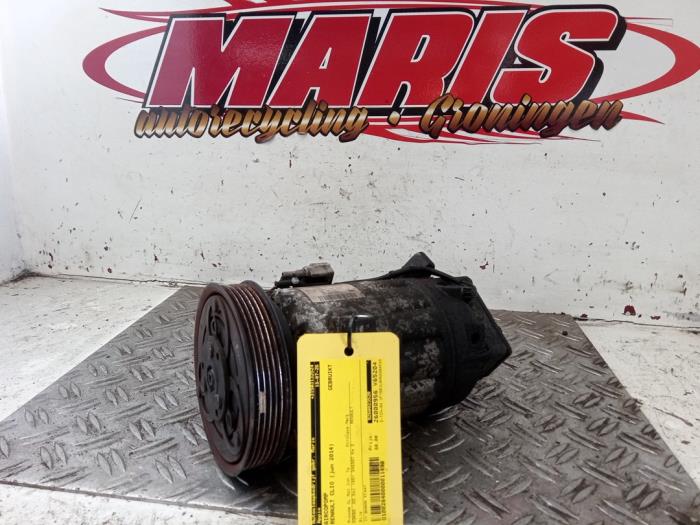 Gebruikte Pomp Airco Renault Clio IV (5R) 1.5 Energy dCi 90 FAP Prijs € 80,00 Margeregeling aangeboden door Autosloopbedrijf gebr. Maris