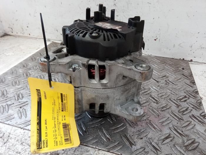 Dynamo van een Renault Clio IV (5R) 1.5 Energy dCi 90 FAP 2014