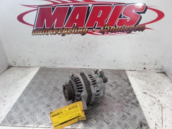 Gebruikte Dynamo Honda Jazz (GD/GE2/GE3) 1.3 i-Dsi Prijs € 30,00 Margeregeling aangeboden door Autosloopbedrijf gebr. Maris