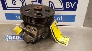 Gebruikte Servopomp Ford Mondeo IV 2.0 TDCi 140 16V Prijs € 75,00 Margeregeling aangeboden door Auto Bek