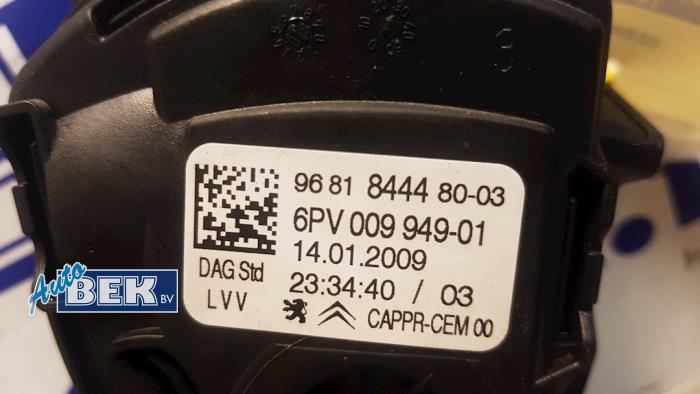 Gaspedaalpositie Sensor van een Peugeot 207 SW (WE/WU) 1.6 HDi 16V 2009