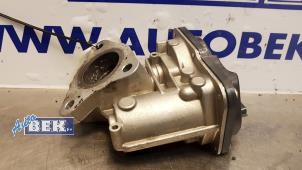 Gebruikte EGR Pomp Renault Clio IV Estate/Grandtour (7R) 1.5 Energy dCi 90 FAP Prijs € 70,00 Margeregeling aangeboden door Auto Bek