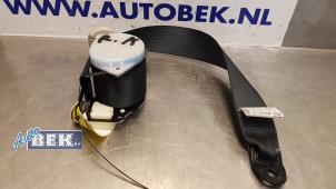 Gebruikte Veiligheidsgordel rechts-achter Nissan Micra (K13) 1.2 12V Prijs € 45,00 Margeregeling aangeboden door Auto Bek