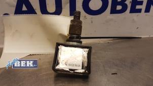 Gebruikte Sensor Bandenspanning Peugeot 807 Prijs € 10,00 Margeregeling aangeboden door Auto Bek