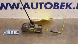 Gebruikte Airbag Sensor Renault Clio IV (5R) 1.6 Turbo 16V RS 200 EDC Prijs € 20,00 Margeregeling aangeboden door Auto Bek