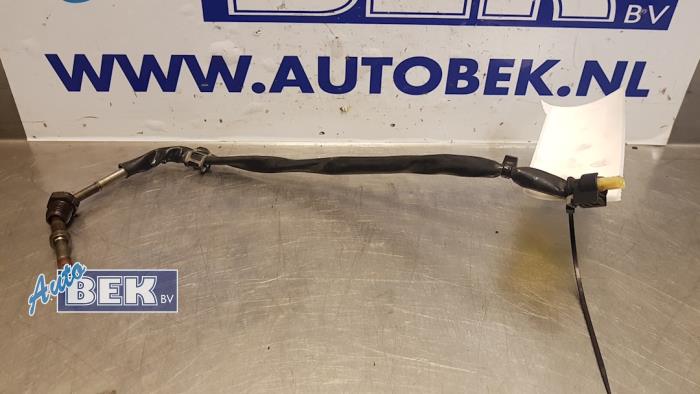 Gebruikte Uitlaat temperatuursensor Mercedes E (W212) E-200 CDI 16V BlueEfficiency,BlueTEC Prijs € 22,50 Margeregeling aangeboden door Auto Bek