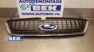 Gebruikte Grille Ford Mondeo IV 2.0 TDCi 140 16V Prijs € 45,00 Margeregeling aangeboden door Auto Bek