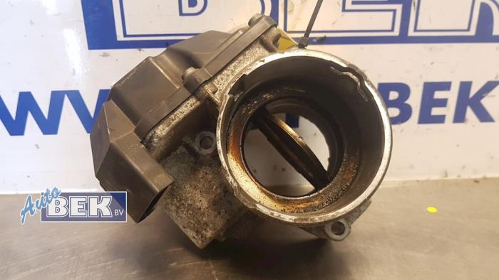 Gebruikte Gasklephuis Volkswagen Touran (1T1/T2) 2.0 TDI DPF Prijs € 20,00 Margeregeling aangeboden door Auto Bek