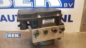 Gebruikte ABS Pomp Renault Clio III (BR/CR) 1.5 dCi 75 FAP Prijs € 22,50 Margeregeling aangeboden door Auto Bek