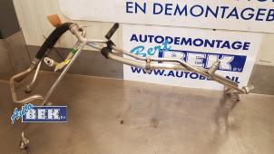Gebruikte Airco Leiding Peugeot 107 1.0 12V Prijs € 50,00 Margeregeling aangeboden door Auto Bek