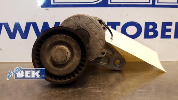 Gebruikte Spanner multiriem Skoda Octavia (5EAA) 1.6 TDI GreenTec 16V Prijs € 25,00 Margeregeling aangeboden door Auto Bek