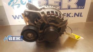 Gebruikte Dynamo Mercedes C (W204) 1.6 C-180 16V BlueEfficiency Prijs € 100,00 Margeregeling aangeboden door Auto Bek