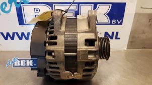 Gebruikte Dynamo Mercedes B (W246) 1.8 B-180 CDI BlueEFFICIENCY 16V Prijs € 30,00 Margeregeling aangeboden door Auto Bek
