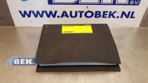 Gebruikte Instructie Boekje Volkswagen Jetta III (1K2) 1.6 Prijs € 20,00 Margeregeling aangeboden door Auto Bek