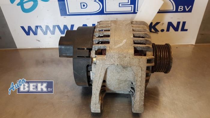 Gebruikte Dynamo Fiat Bravo (198A) 1.9 JTD Multijet Prijs € 35,00 Margeregeling aangeboden door Auto Bek