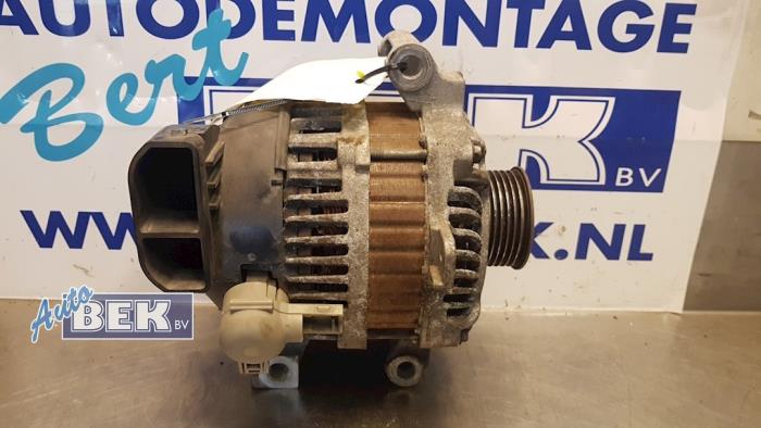 Gebruikte Dynamo Mazda 6 Sport (GH14/GHA4) 1.8i 16V Prijs € 75,00 Margeregeling aangeboden door Auto Bek