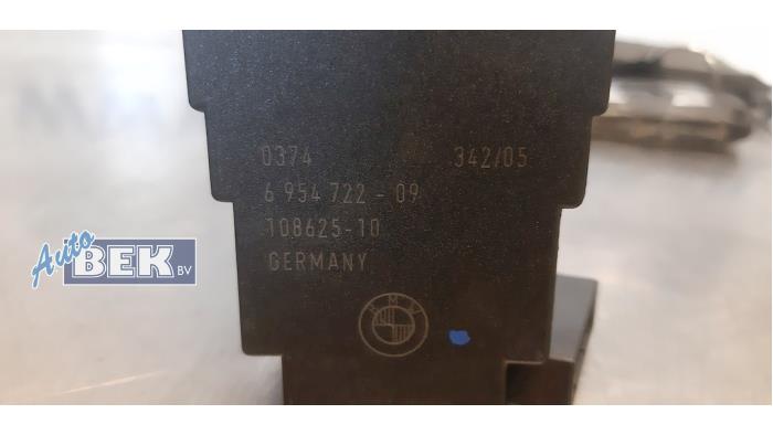 Sleutel+Contactslot van een BMW 5 serie (E60) 525d 24V 2006