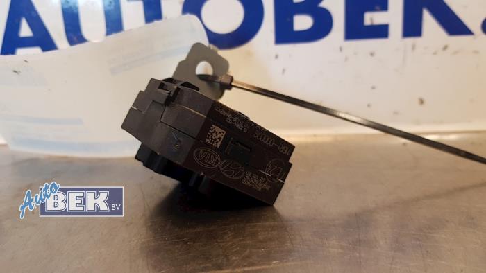 Gebruikte Immobiliser module Hyundai i20 (GBB) 1.1 CRDi VGT 12V Prijs € 45,00 Margeregeling aangeboden door Auto Bek