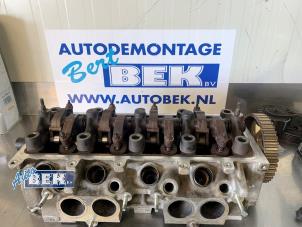 Gebruikte Cilinderkop Peugeot 206 (2A/C/H/J/S) 1.6 XS,XT Prijs € 75,00 Margeregeling aangeboden door Auto Bek