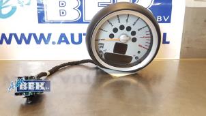 Gebruikte Toerenteller Mini Mini (R56) 1.6 16V Cooper S Prijs € 50,00 Margeregeling aangeboden door Auto Bek