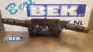 Gebruikte Combischakelaar Stuurkolom Mitsubishi Space Star (A0) 1.2 12V Prijs € 39,99 Margeregeling aangeboden door Auto Bek