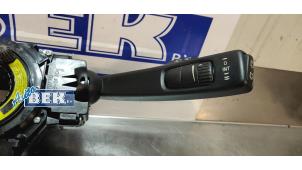Gebruikte Schakelaar Stuurkolom (licht) Volvo V50 (MW) 1.6 D 16V Prijs € 60,00 Margeregeling aangeboden door Auto Bek