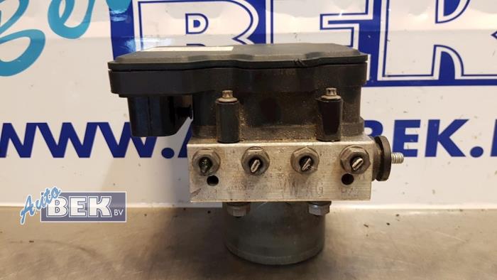 Gebruikte ABS Pomp Volkswagen Polo V (6R) 1.4 TDI DPF BlueMotion technology Prijs € 50,00 Margeregeling aangeboden door Auto Bek