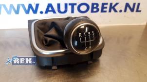 Gebruikte Versnellingspookhoes Volkswagen Golf V Variant (1K5) 1.9 TDI Prijs € 25,00 Margeregeling aangeboden door Auto Bek