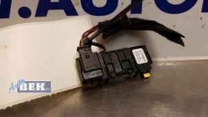 Gebruikte Sensor Temperatuur binnen Mercedes C (W204) 2.2 C-220 CDI 16V BlueEFFICIENCY Prijs € 10,00 Margeregeling aangeboden door Auto Bek