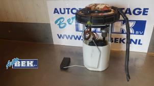 Gebruikte Benzinepomp Suzuki Swift (ZA/ZC/ZD1/2/3/9) 1.3 VVT 16V Prijs € 25,00 Margeregeling aangeboden door Auto Bek