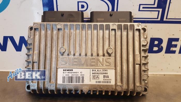 Gebruikte Computer Automatische Bak Citroen C8 (EA/EB) 2.0 HPi 16V Prijs € 75,00 Margeregeling aangeboden door Auto Bek