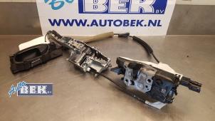 Gebruikte Deurslot Mechaniek 2Deurs links Peugeot Partner (GC/GF/GG/GJ/GK) 1.6 HDI 90 Prijs € 35,00 Margeregeling aangeboden door Auto Bek