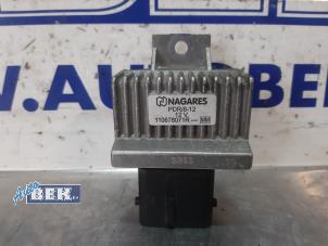 Gebruikte Brandstofpomp relais Nissan Qashqai (J10) 2.0 dCi 4x4 Prijs € 25,00 Margeregeling aangeboden door Auto Bek