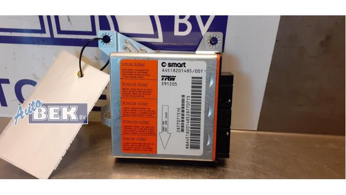 Airbag Module van een Smart Fortwo Cabrio (451.4) 1.0 12V 52kW 2007