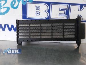 Gebruikte Chaufage Radiateur Peugeot RCZ (4J) 2.0 HDi 16V FAP Prijs € 35,00 Margeregeling aangeboden door Auto Bek