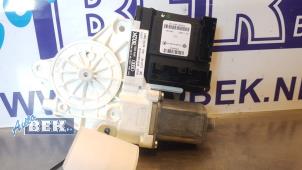 Gebruikte Motor electrisch raam Audi A3 (8P1) 2.0 TDI DPF Prijs € 35,00 Margeregeling aangeboden door Auto Bek