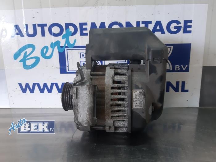 Gebruikte Dynamo Mazda MX-5 (NC) 2.0i 16V Prijs € 24,99 Margeregeling aangeboden door Auto Bek