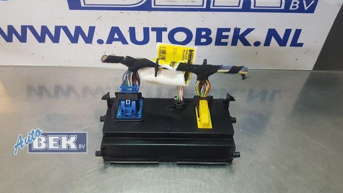 Gebruikte Module climatronic Peugeot 508 SW (8E/8U) 2.0 BlueHDi 180 16V Prijs € 40,00 Margeregeling aangeboden door Auto Bek