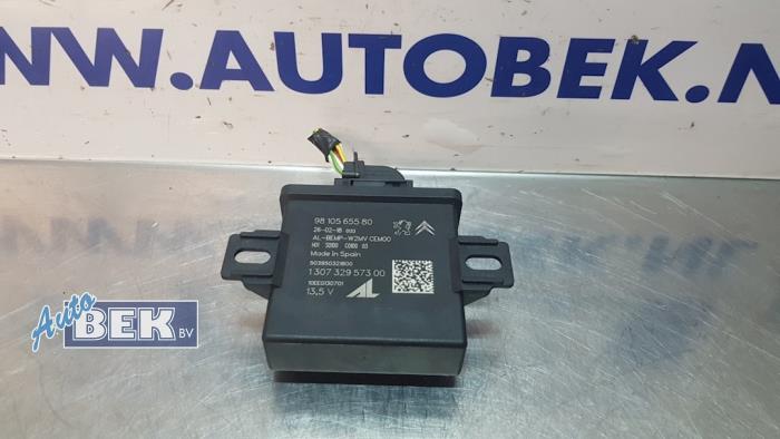 Module Verlichting van een Peugeot 508 SW (8E/8U) 2.0 BlueHDi 180 16V 2018