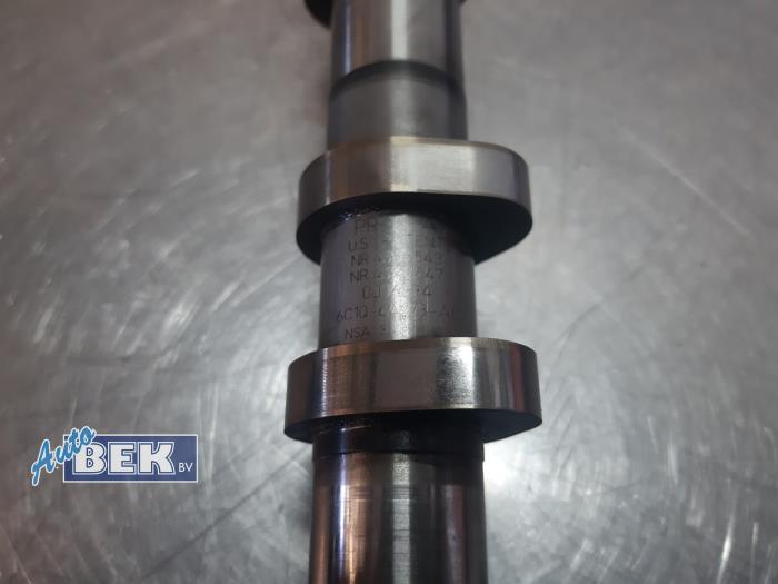 Nokkenas set van een Peugeot Boxer (U9) 2.2 HDi 100 Euro 4 2006