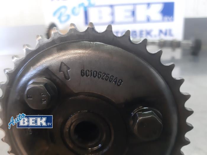 Nokkenas set van een Peugeot Boxer (U9) 2.2 HDi 100 Euro 4 2006