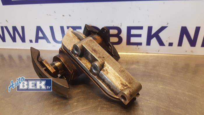 Kettinggeleider van een Audi A3 (8L1) 1.8 T 20V 1999