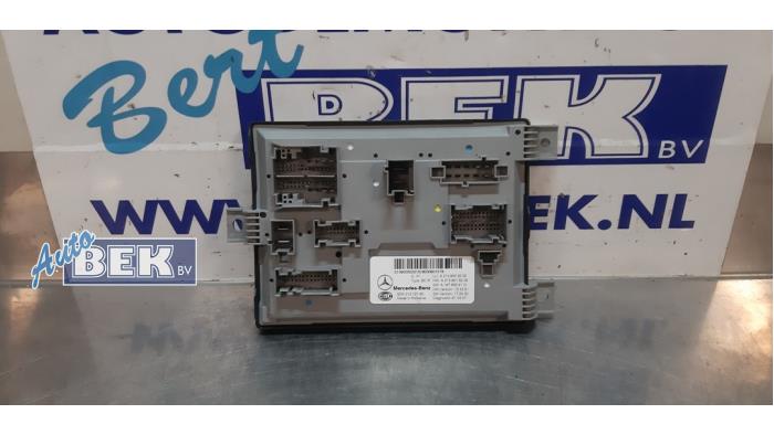 Gebruikte Computer Body Control Mercedes E (W213) E-220d 2.0 Turbo 16V Prijs € 69,50 Margeregeling aangeboden door Auto Bek